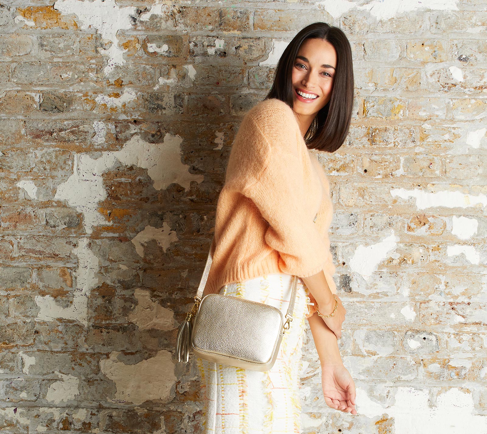 Bag Bliss: Finding Your Perfect Handbag Match