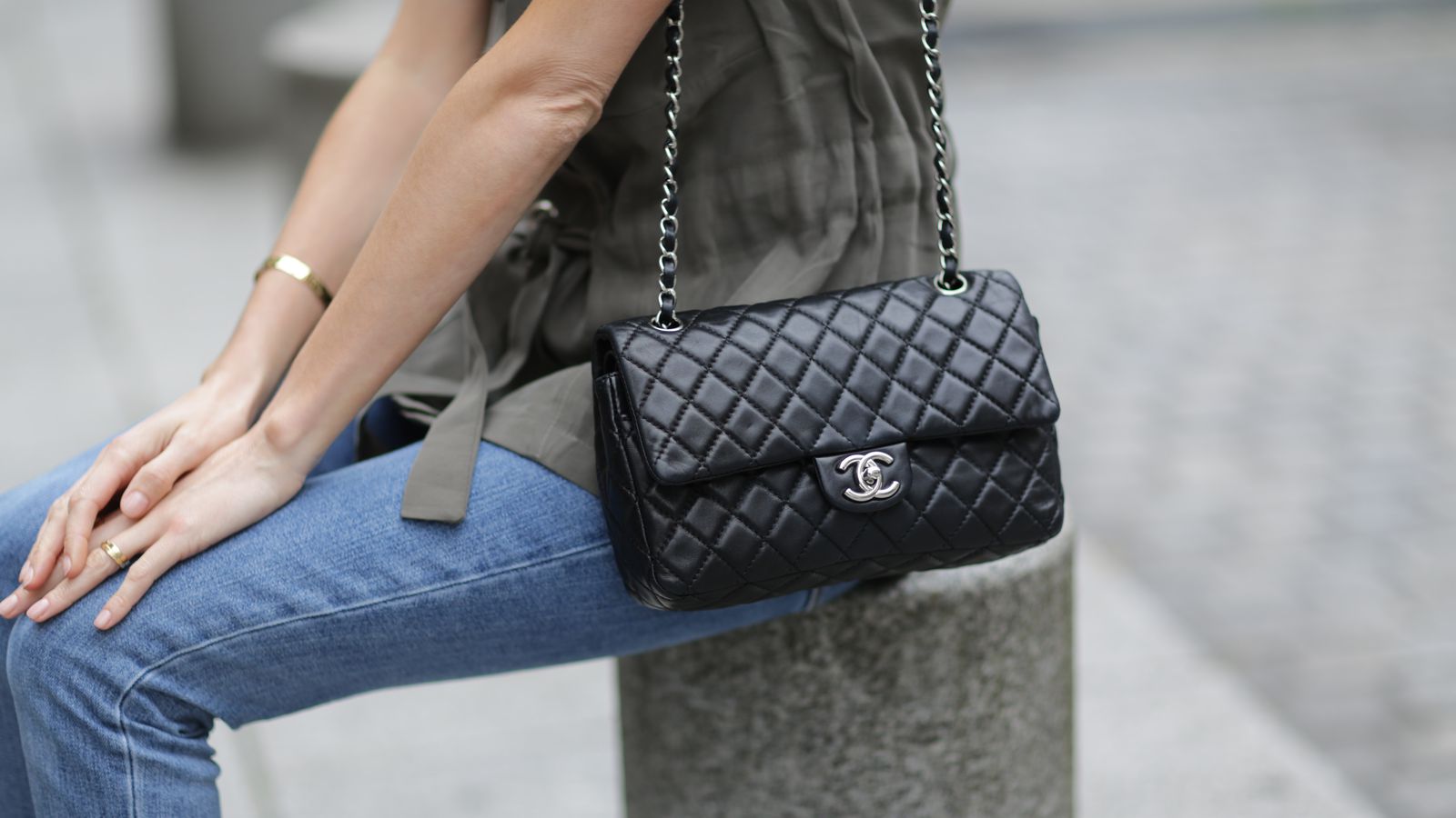 How to spot a fake Chanel Bag in 2024